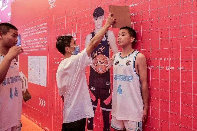 利用线上平台进行篮球训练辅导的优势_1